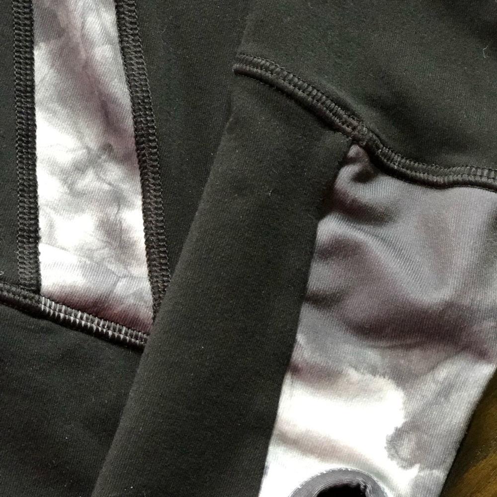 Lululemon Scuba Hoodie - Picture 8 of 8